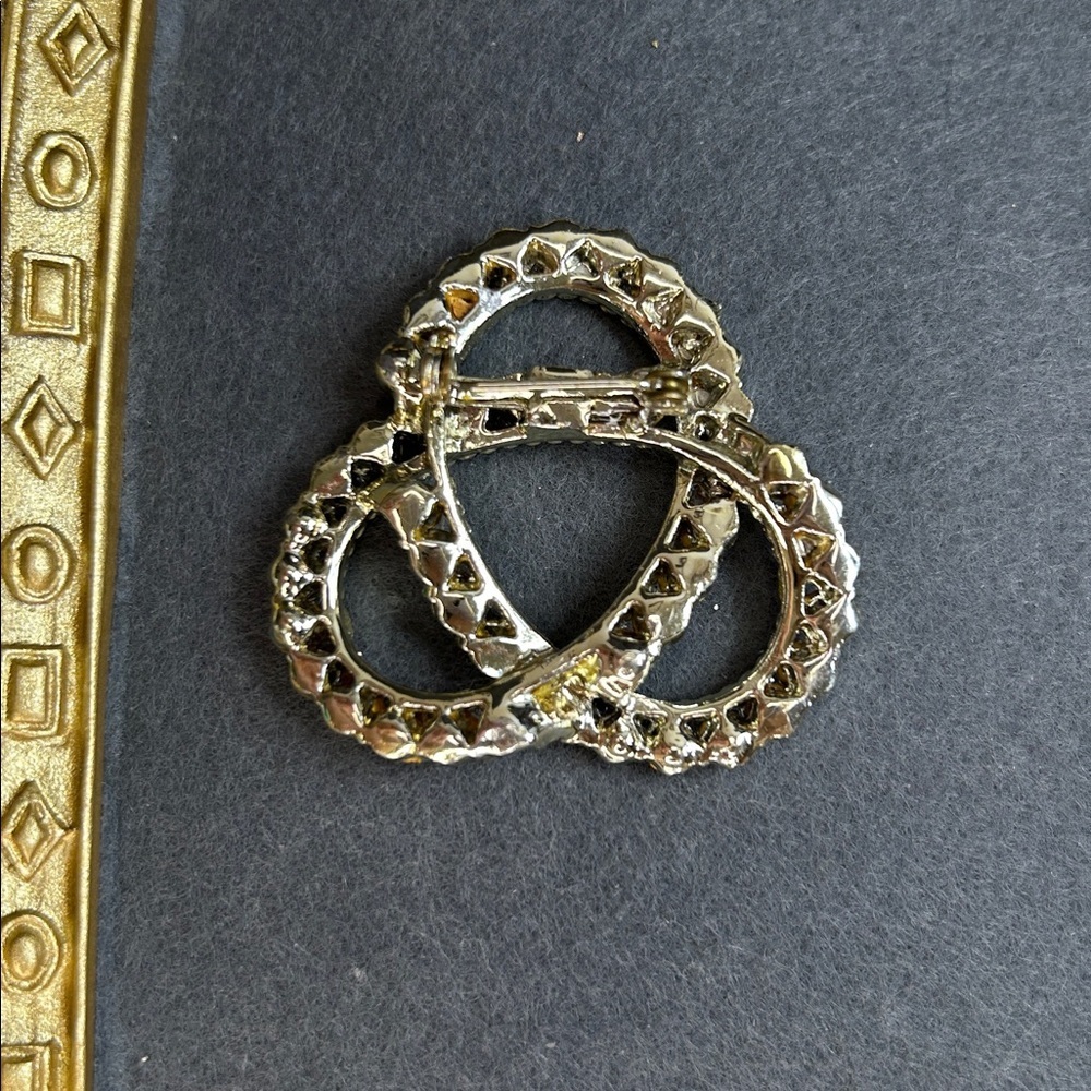 Cobalt Blue Rhinestone Brooch - Picture 4 of 6
